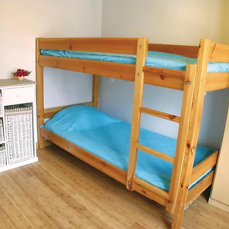 Semesterbostad Awesome In La Faute Sur